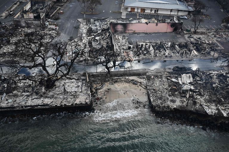 Los fuertes vientos cumplieron un rol fundamental para la rápida propagación del fuego