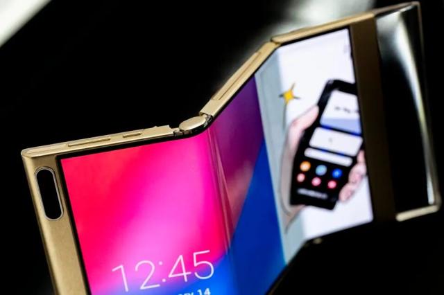 El smartphone plegable barato de Samsung podría llegar este año