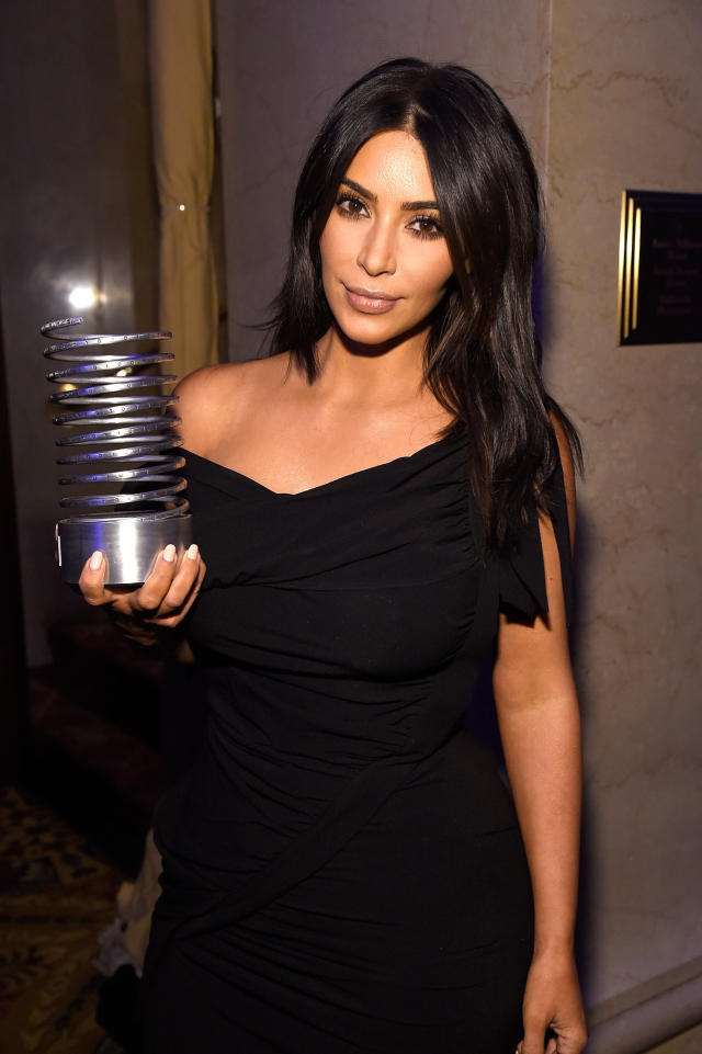 Kim Kardashian At Arrivals For The 20Th Annual Webby, 51% OFF