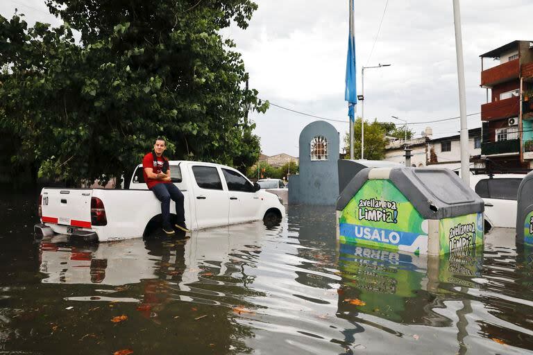 Las calles de Avellaneda tapadas por el agua