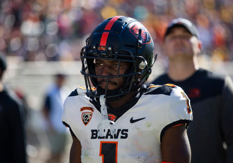 Oregon State Beavers wide receiver Tyjon Lindsey (1) is seen in a game against the Arizona State Sun Devils at Sun Devil Stadium Nov. 19, 2022, in Tempe, Arizona.