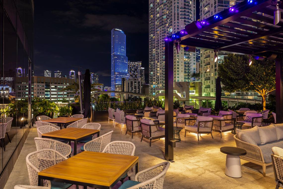 The outdoor terrace at Puttshack at Brickell City Centre seats 96.