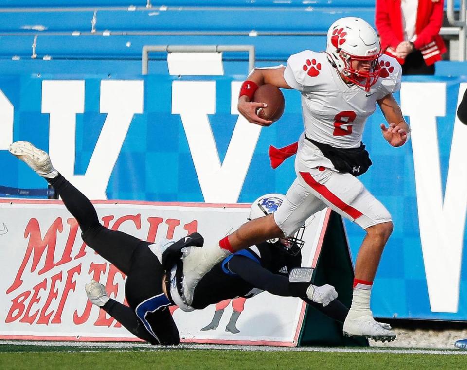 Cameron Hergott (2) led Beechwood to a state championship game win over Lexington Christian last year and won both of Kentucky’s Mr. Football awards. He was able to return for an extra season in 2021 because of legislation allowing students an additional school year because of the pandemic.