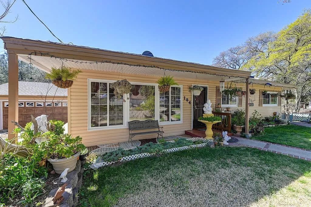 The Charming 3-Bedroom Cottage