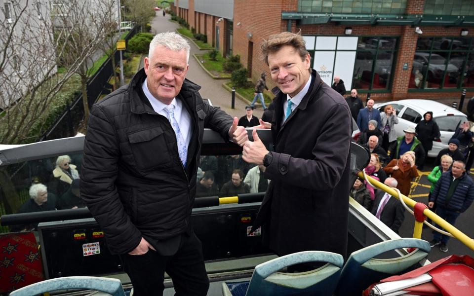 Lee Anderson and Richard Tice campaign from an open top bus during a visit to Mr Anderson's Ashfield constituency today