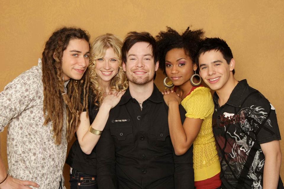 The top 5 finalists of American Idol.