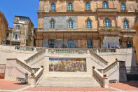 <p>Caltagirone es una localidad con una gran riqueza patrimonial y todo aquel que quiera vivir en ella puede hacerlo por solo un euro. (Foto: Getty Images).</p> 