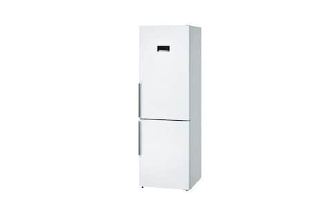 White freestanding Bosch fridge freezer with silver handles 