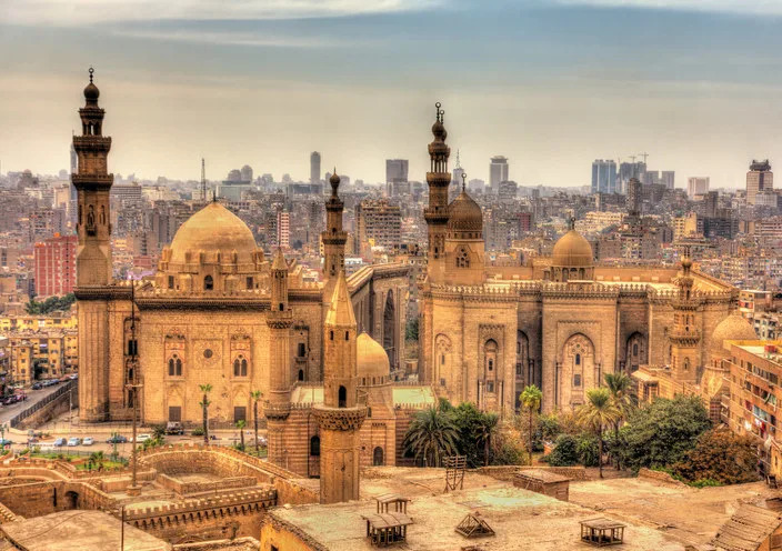 <div><p>"I've seen everything I wanted to see there and would never return. Tourists are treated like cattle there by those involved in the tourist trade, much to the embarrassment of the many good Egyptian people who live in the city."</p><p>–<a href="https://go.redirectingat.com?id=74679X1524629&sref=https%3A%2F%2Fwww.buzzfeed.com%2Fmorgansloss1%2Fcities-people-wont-visit-again-reddit&url=https%3A%2F%2Fwww.reddit.com%2Fuser%2Fkublakhan1977%2F&xcust=7372431%7CBF-VERIZON&xs=1" rel="nofollow noopener" target="_blank" data-ylk="slk:u/kublakhan1977;elm:context_link;itc:0" class="link rapid-noclick-resp">u/kublakhan1977</a></p><p>"The pollution, the people asking you for money everywhere you go, the mistreatment of animals...I wish I could say that the historical side of the city makes up for it, but nope."</p><p>–<a href="https://go.redirectingat.com?id=74679X1524629&sref=https%3A%2F%2Fwww.buzzfeed.com%2Fmorgansloss1%2Fcities-people-wont-visit-again-reddit&url=https%3A%2F%2Fwww.reddit.com%2Fuser%2Fudontnowme%2F&xcust=7372431%7CBF-VERIZON&xs=1" rel="nofollow noopener" target="_blank" data-ylk="slk:u/udontnowme;elm:context_link;itc:0" class="link rapid-noclick-resp">u/udontnowme</a></p></div><span> Leonid Andronov / Getty Images/iStockphoto</span>