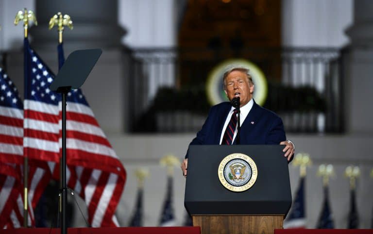 Le président américain Donald Trump s'exprime depuis les jardins de la Maison Blanche lors de la clôture de la convention républicaine le 27 août 2020 - Brendan Smialowski © 2019 AFP