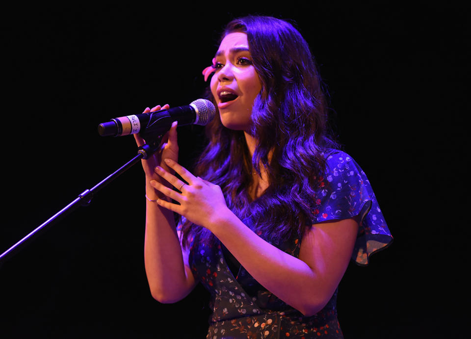 Bester Filmsong: Auli’i Cravalho – “How Far I’ll Go” (“Vaiana”)