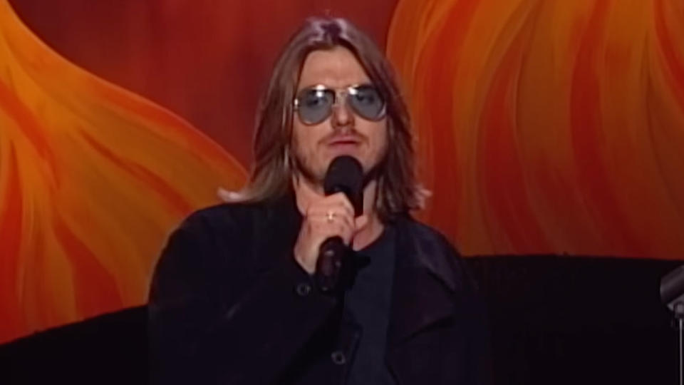 Mitch Hedberg doing standup