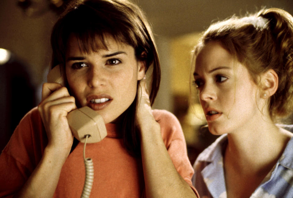 Sidney and Tatum in "Scream"