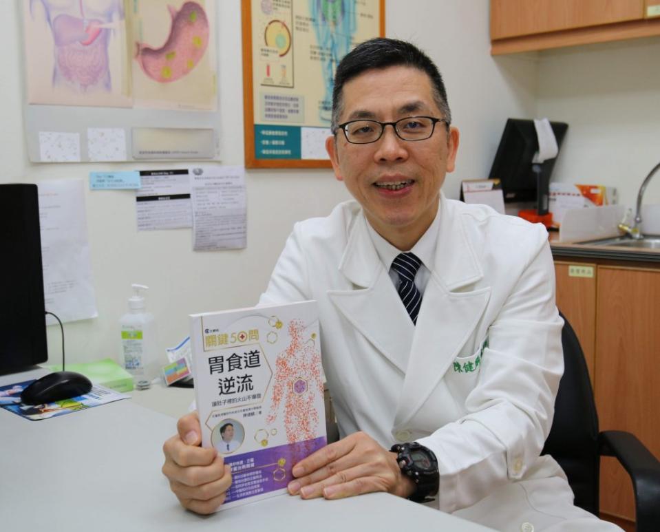 醫師陳健麟呼籲，大腸激躁症民眾應耐心與醫療團隊合作，找到治療方式。(花慈提供)