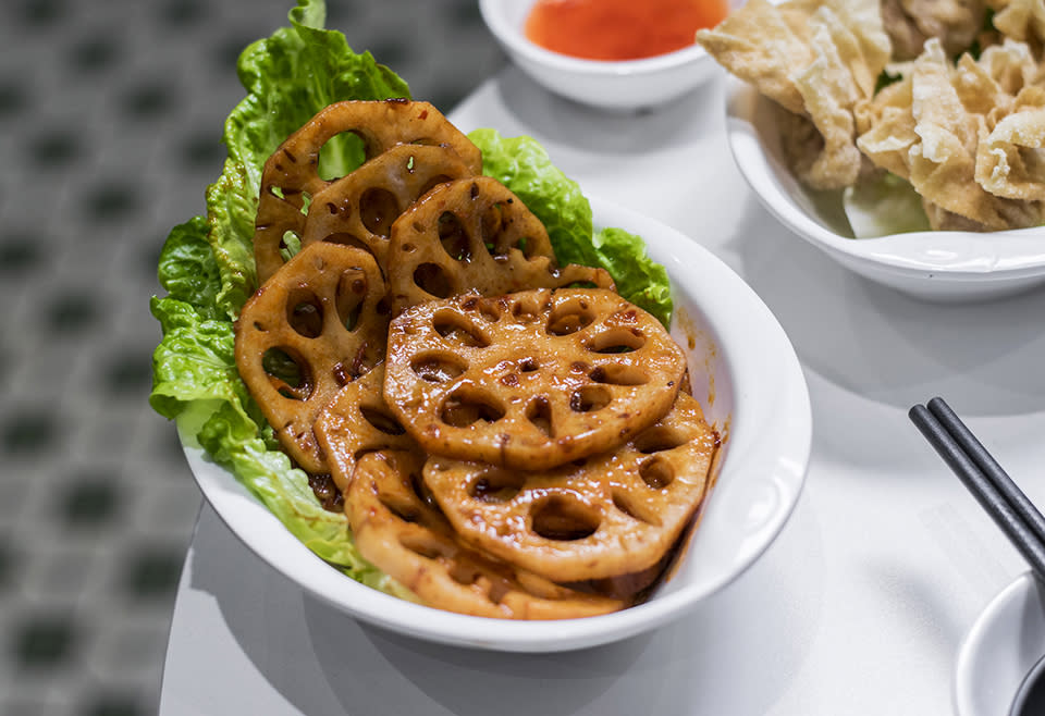 灣仔美食│十兄弟車仔麵店推$9隻鮑魚 必點招牌慢煮牛坑腩+彈牙牛筋
