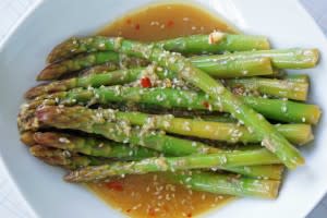 Marinated Asparagus WIth Sesame Ginger Vinaigrette