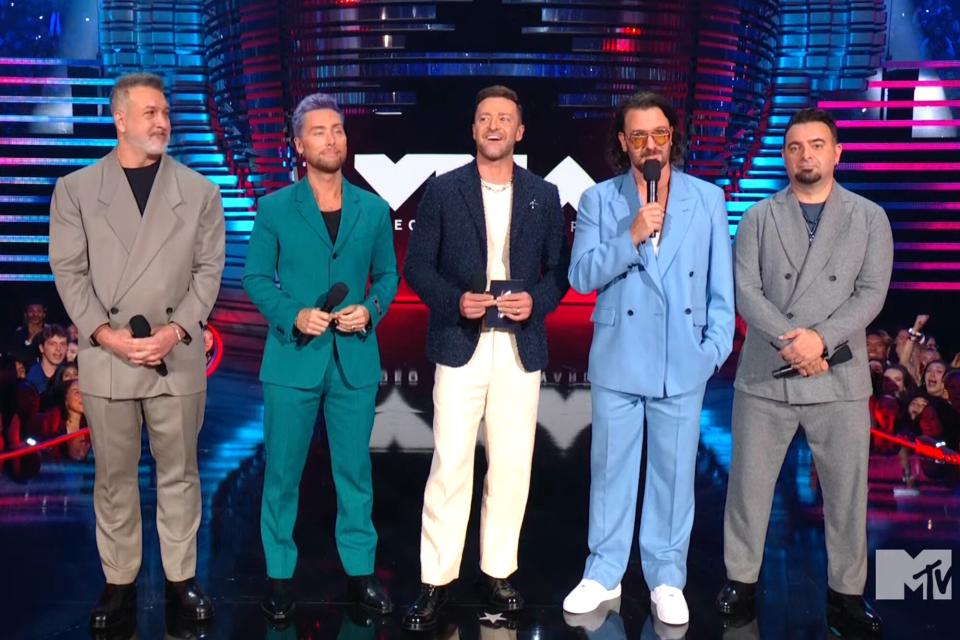 NSync presents at the VMAS 2023