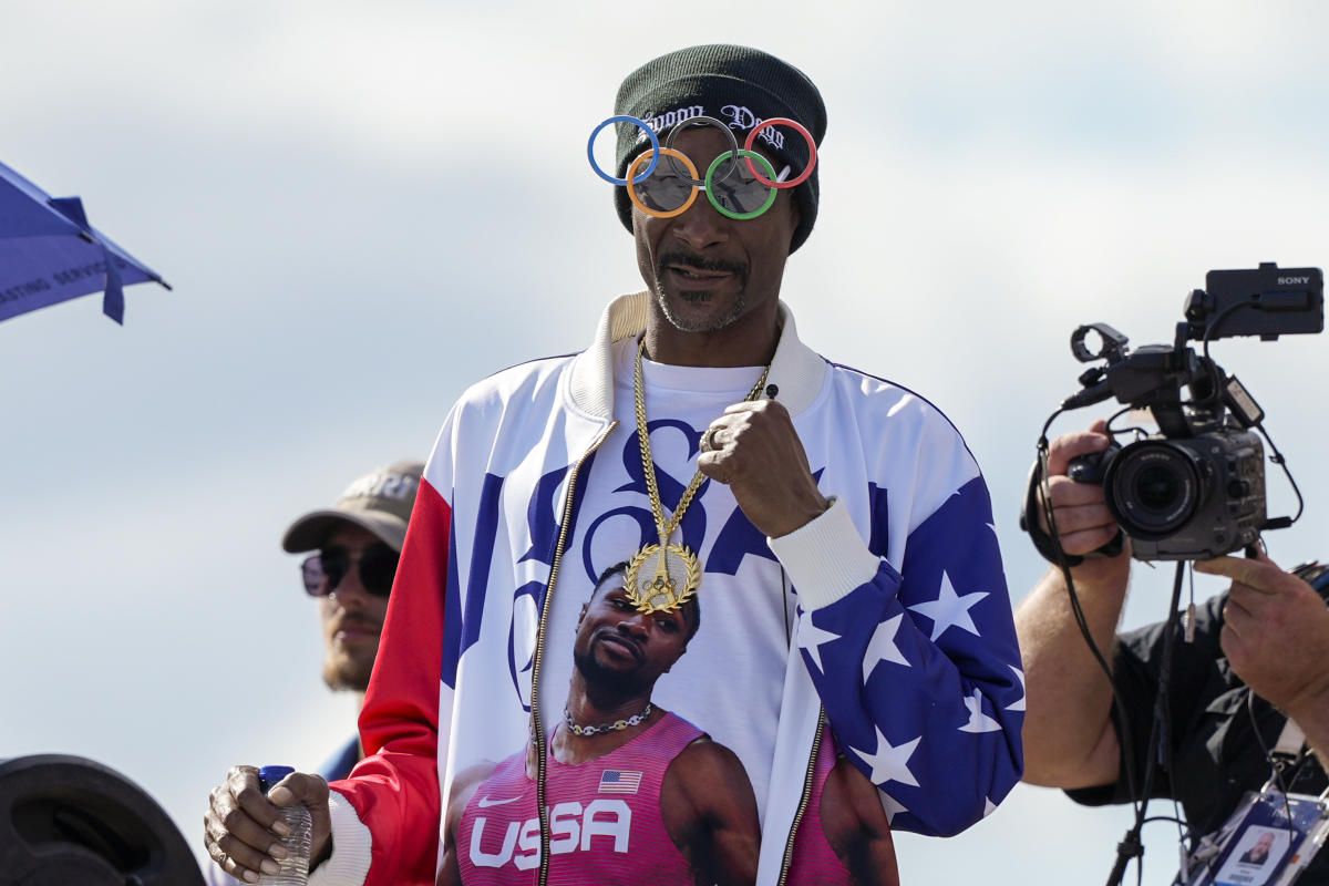 Snoop Dogg Stars at Paris Olympics Closing Ceremony