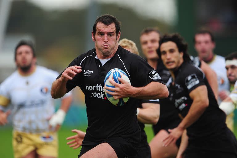 Carl Hayman, jugando para Newcastle Falcons