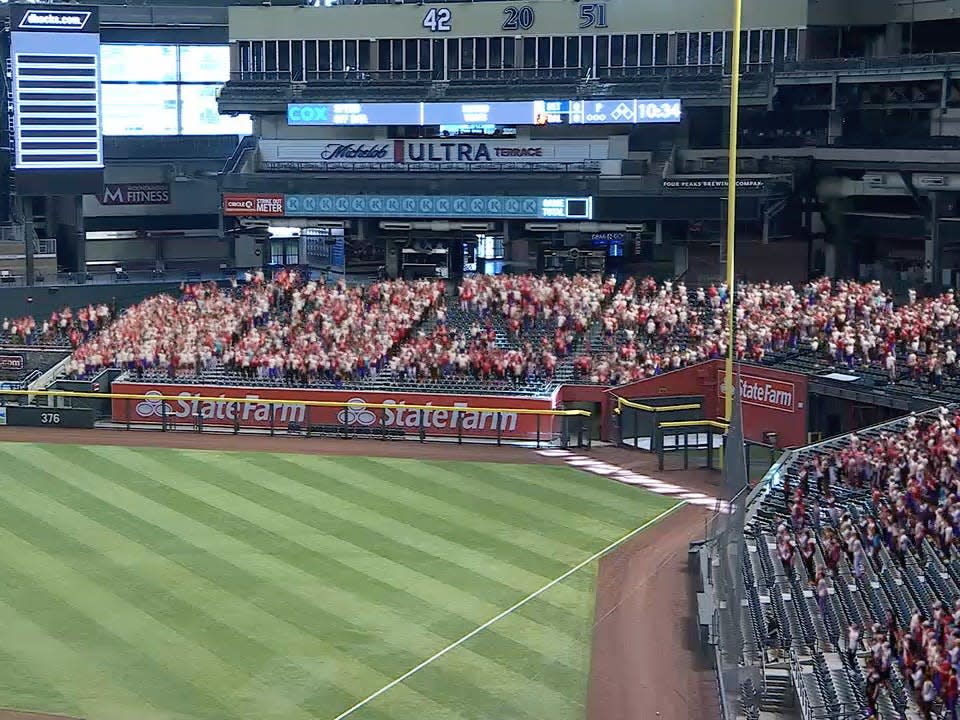 MLB virtual crowd