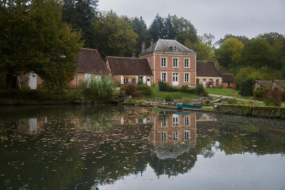 La Forge de Bellegarde has perfect “doll’s house” proportions and is now home to Stephane Chapelle and Luc Duperrois.