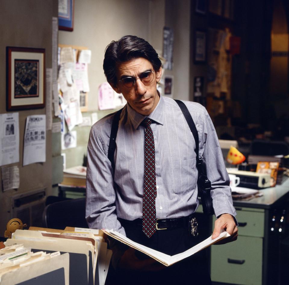 Belzer as Munch in Homicide: Life on the Street - Chris Haston/NBC/NBCU Photo Bank