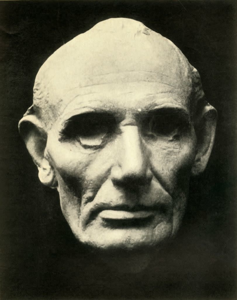 Close-up of Lincoln's craggly face and sunken eyes