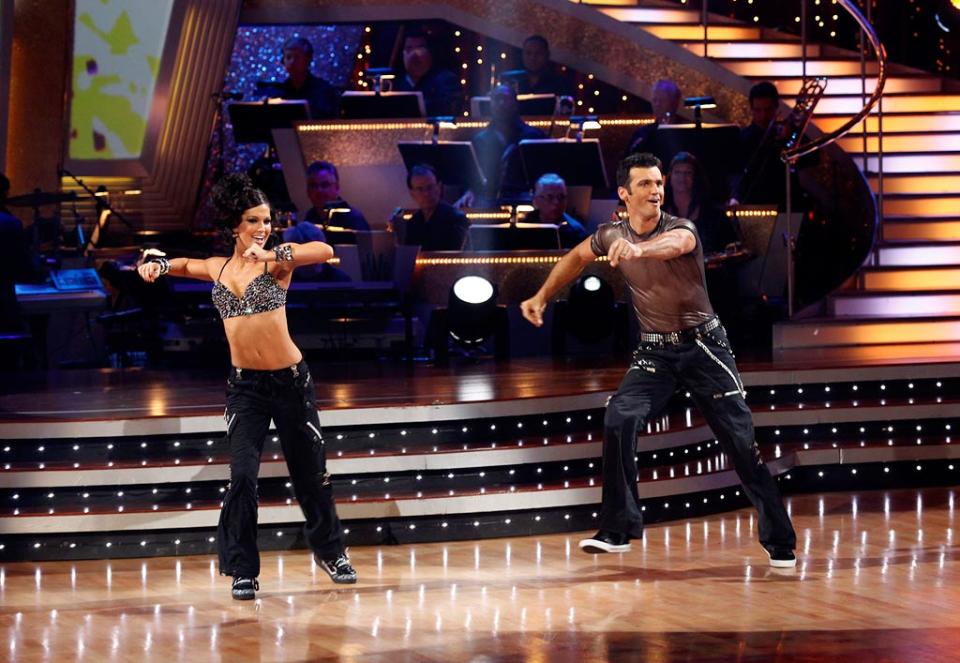 Melissa Rycroft and Tony Dovolani perform a freestyle to "Gonna Make You Sweat (Everybody Dance Now)" by C+C Music Factory on "Dancing with the Stars."