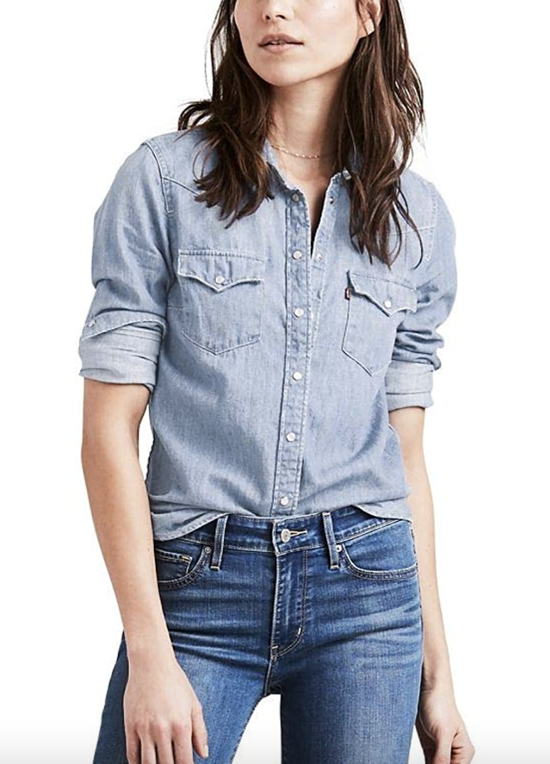 Levi's Women's Ultimate Western Shirt (Standard and Plus) (Photo via Amazon Canada)