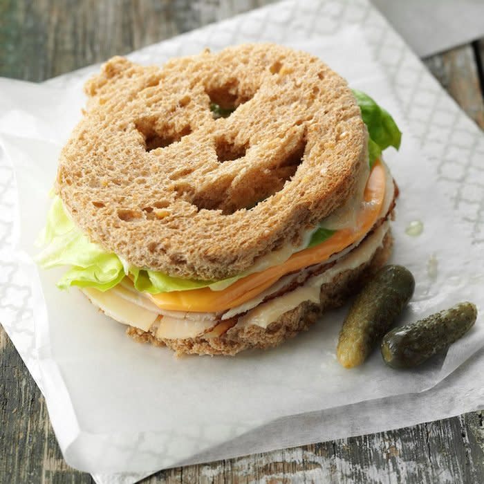 Jack-o'-Lantern Sandwiches