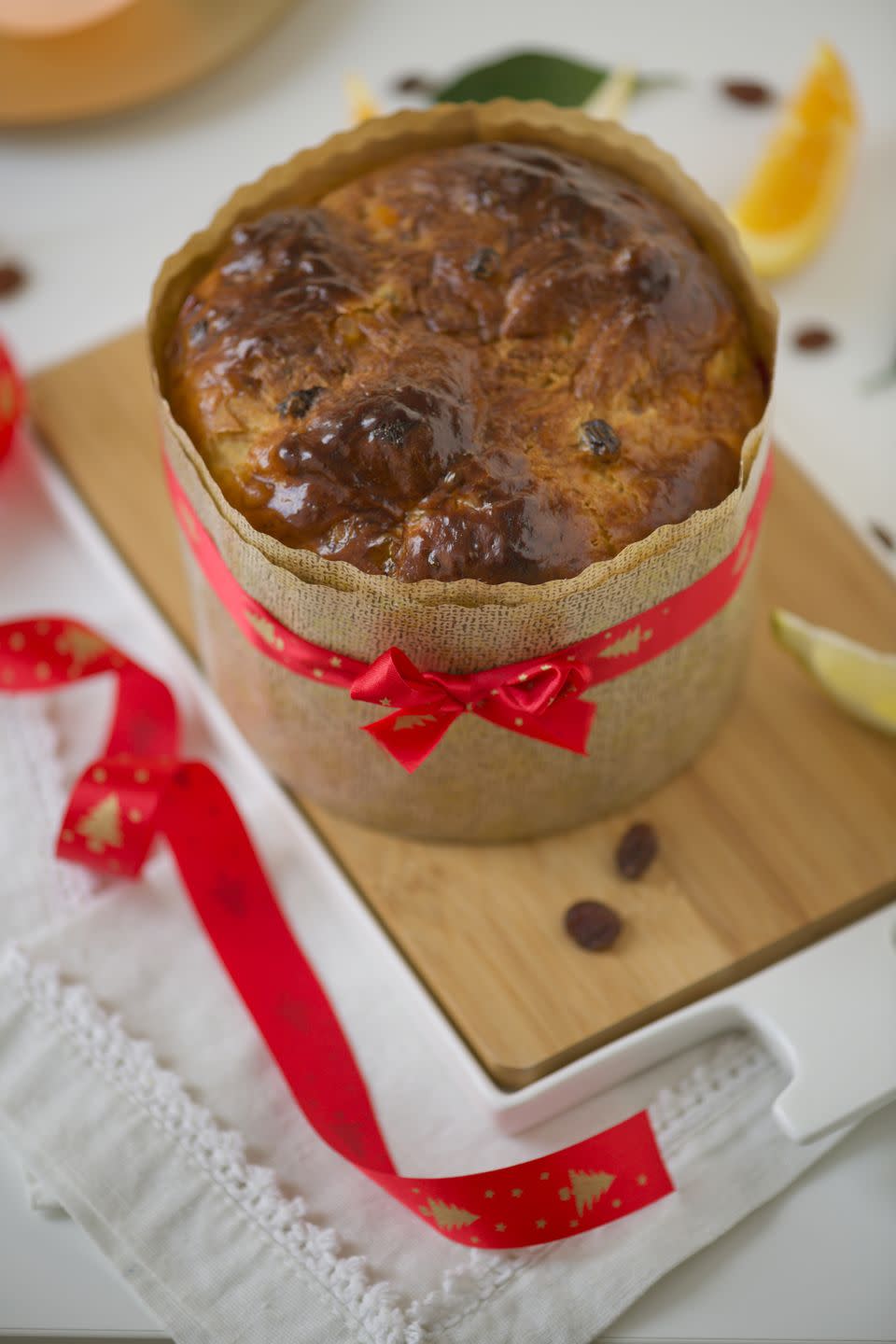 Serve Panettone