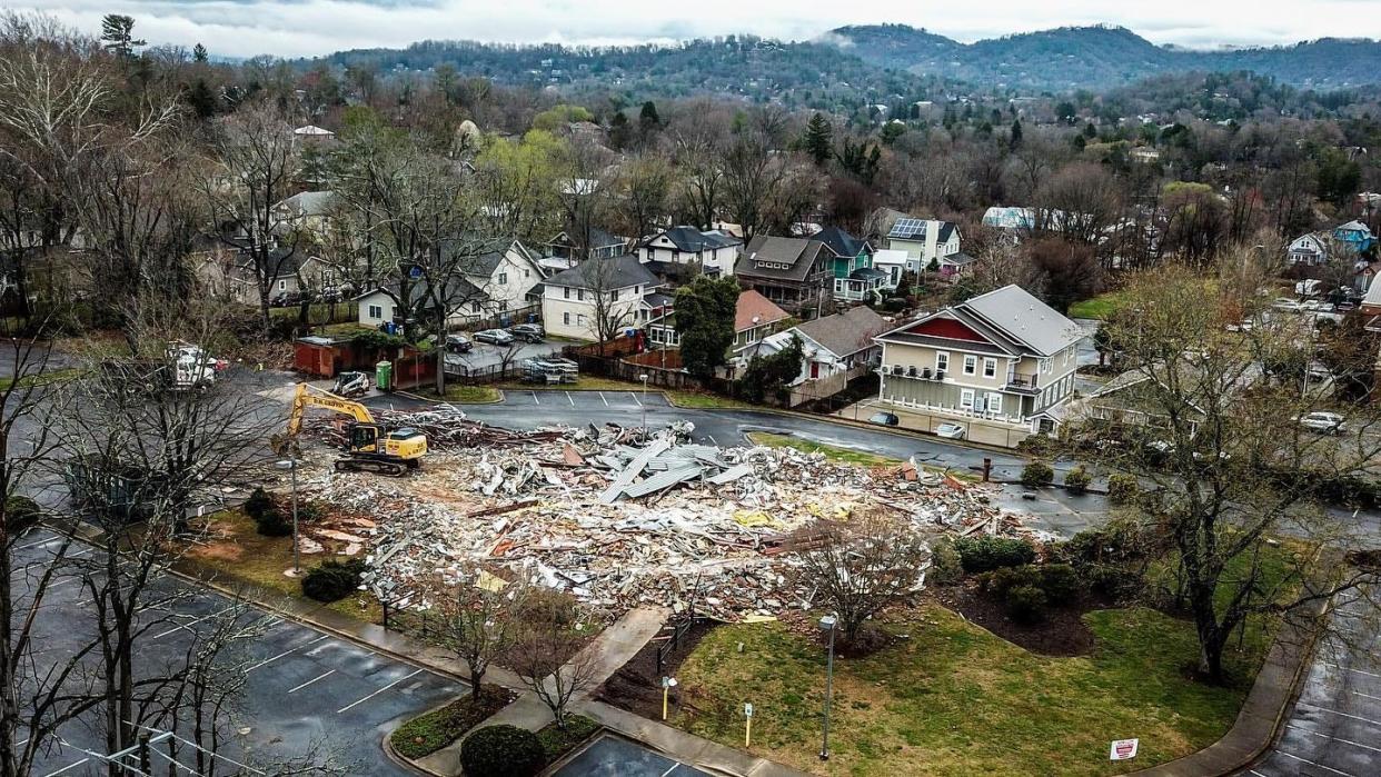 A March 2, 2023, view of the site of the former Fuddruckers restaurant on Charlotte Street. The building was demolished to make way for an apartment and commercial complex.