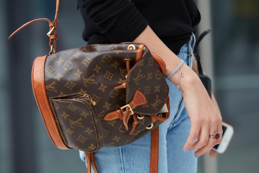 F#%$ The Louis Vuitton POCHETTE METIS???: Trivia, Opinions, Models