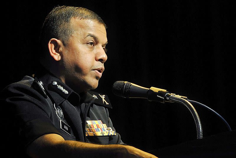 Bukit Aman’s Special Branch Counter Terrorism Division principal assistant director Datuk Ayob Khan Mydin Pitchay said there has not been any signal to date that the JI is planning attacks against Malaysia. — Bernama pic
