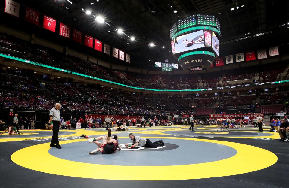 OHSAA state wrestling 2023 Saturday's results Quarterfinals open the
