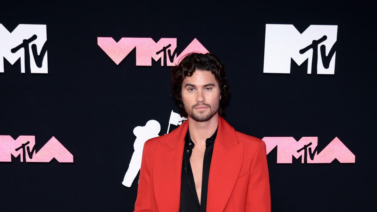 chase stokes attends the 2023 mtv video music awards at the prudential center on september 12, 2023 in newark, new jersey