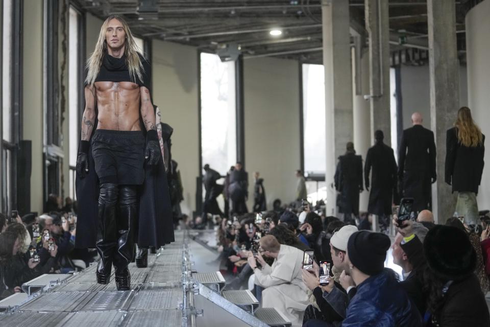 A model wears a creation as part of the Rick Owens menswear Fall-Winter 2023-24 collection presented in Paris, Thursday, Jan. 19, 2023. (AP Photo/Thibault Camus)