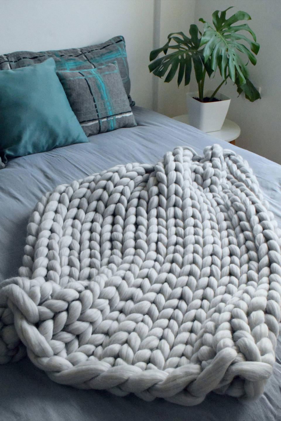 Square Chunky Knit Blanket