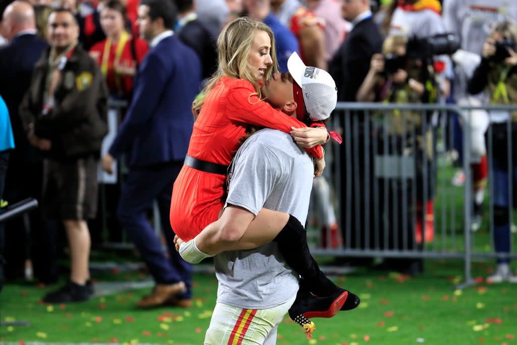 Patrick Mahomes of the Kansas City Chiefs celebrates with his girlfriend, Brittany Matthews (Getty Images)