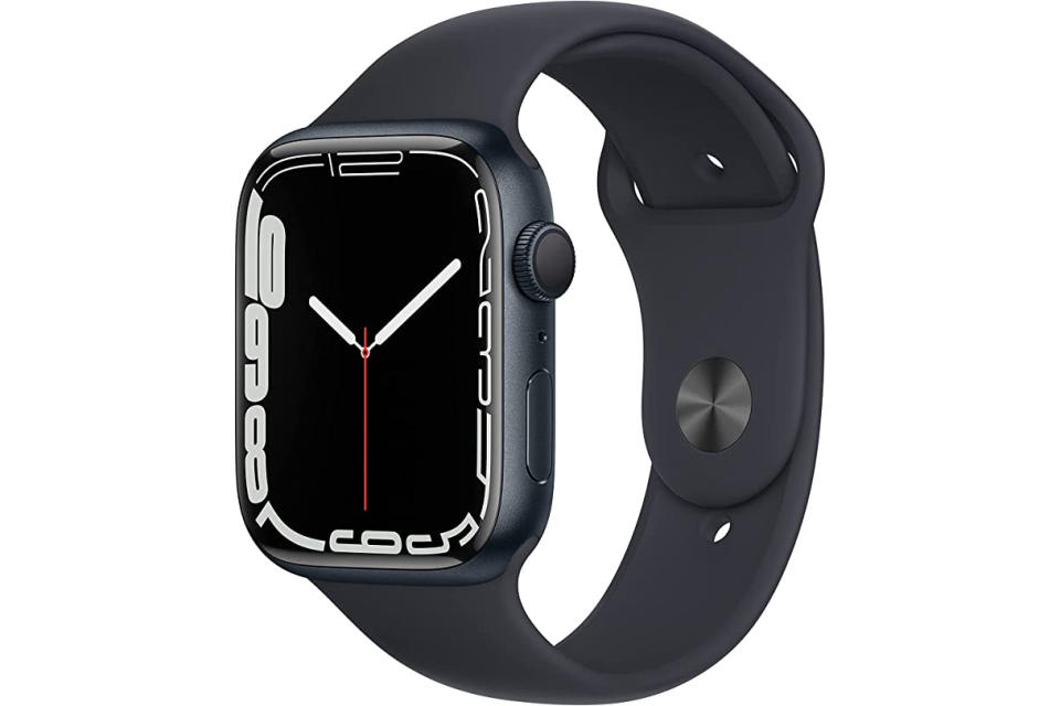 Apple Watch Series 7 (GPS, 45mm) - Midnight Aluminium Case with Midnight Sport Band - Regular. (Photo: Amazon SG)