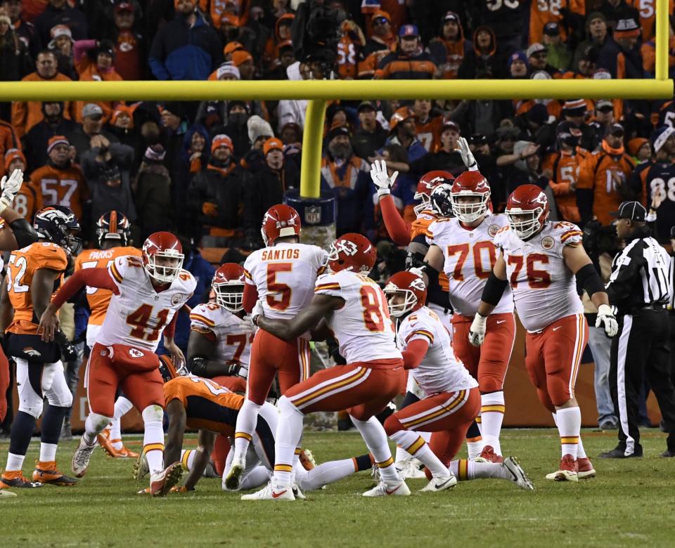 Bank's open: Cairo Santos' game-winning field goal hit off the upright. (Getty Images)