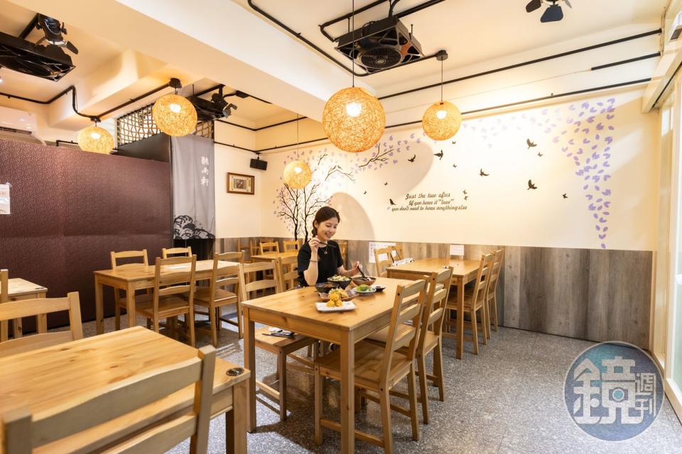 店面位置不多，用餐時間經常客滿，需要耐心等位。