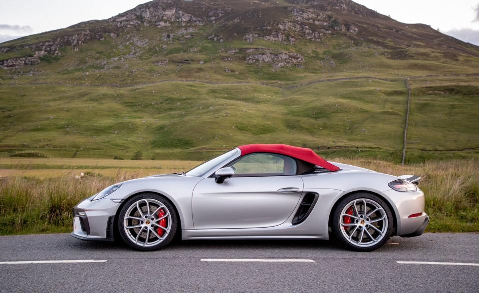 <p>2020 Porsche 718 Spyder</p>