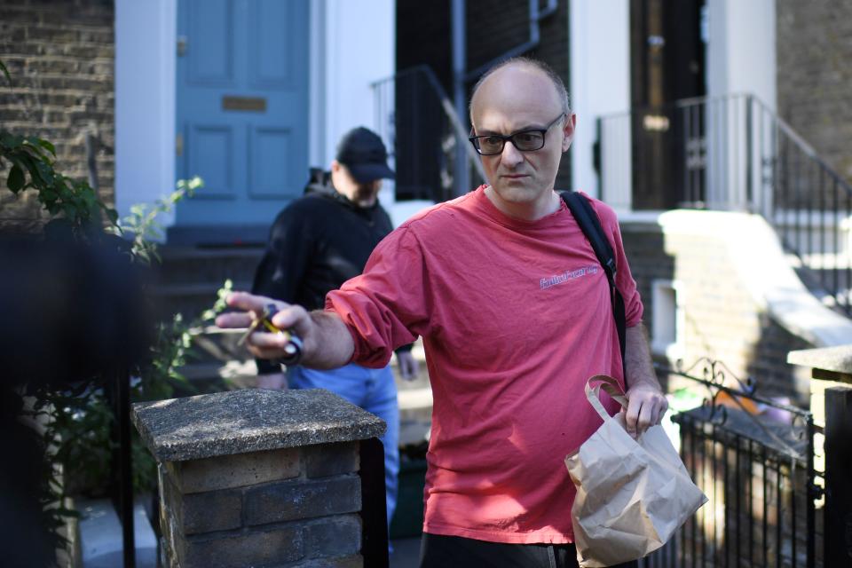 Number 10 Downing Street special advisor Dominic Cummings leaves his home in London on May 25, 2020 following allegations he broke coronavirus lockdown rules by travelling across the country in March. - British Prime Minister Boris Johnson on May 24 defied pressure from within his own party and backed top aide Dominic Cummings over allegations he breached coronavirus lockdown rules. (Photo by DANIEL LEAL-OLIVAS / AFP) (Photo by DANIEL LEAL-OLIVAS/AFP via Getty Images)