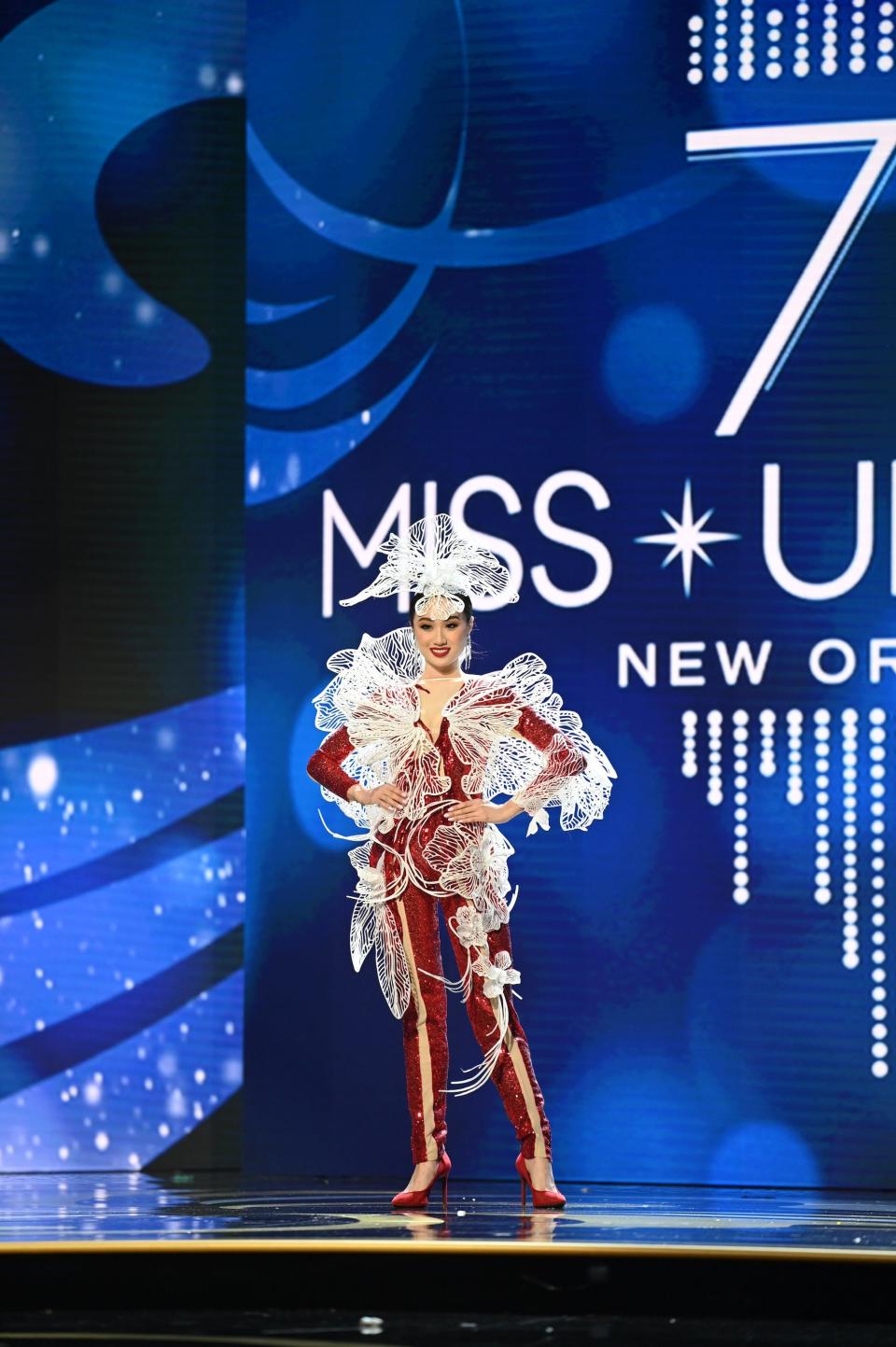 Miss Singapore in the 2023 Miss Universe Costume Contest.