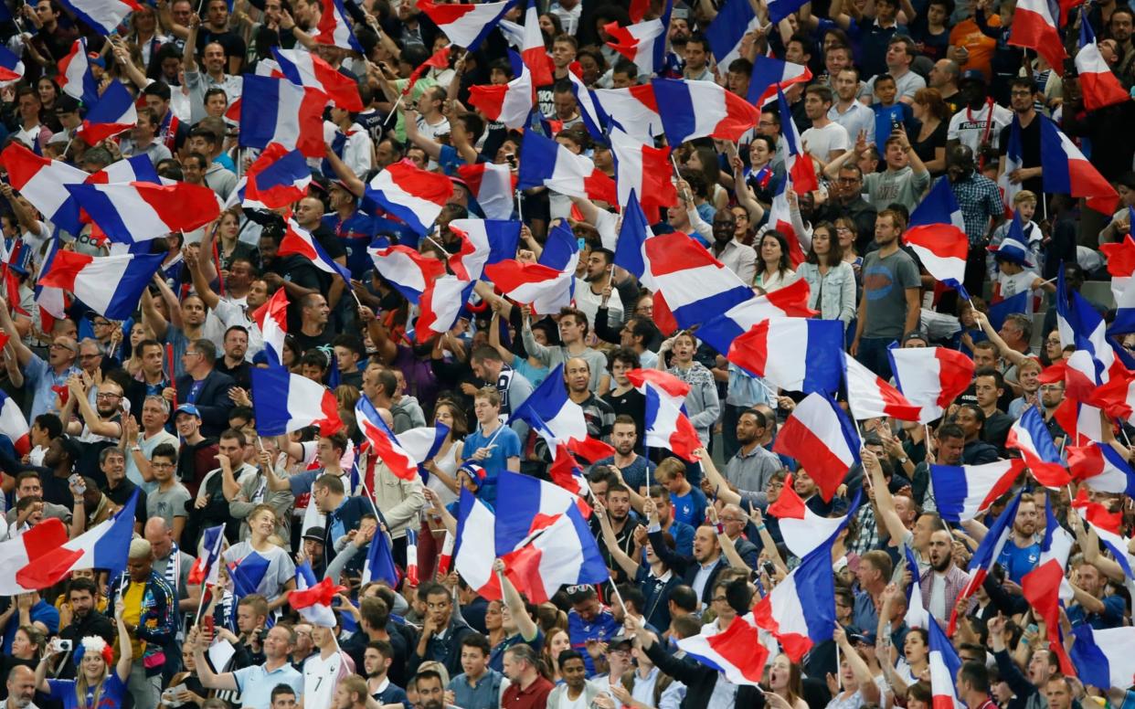 French flags - AP