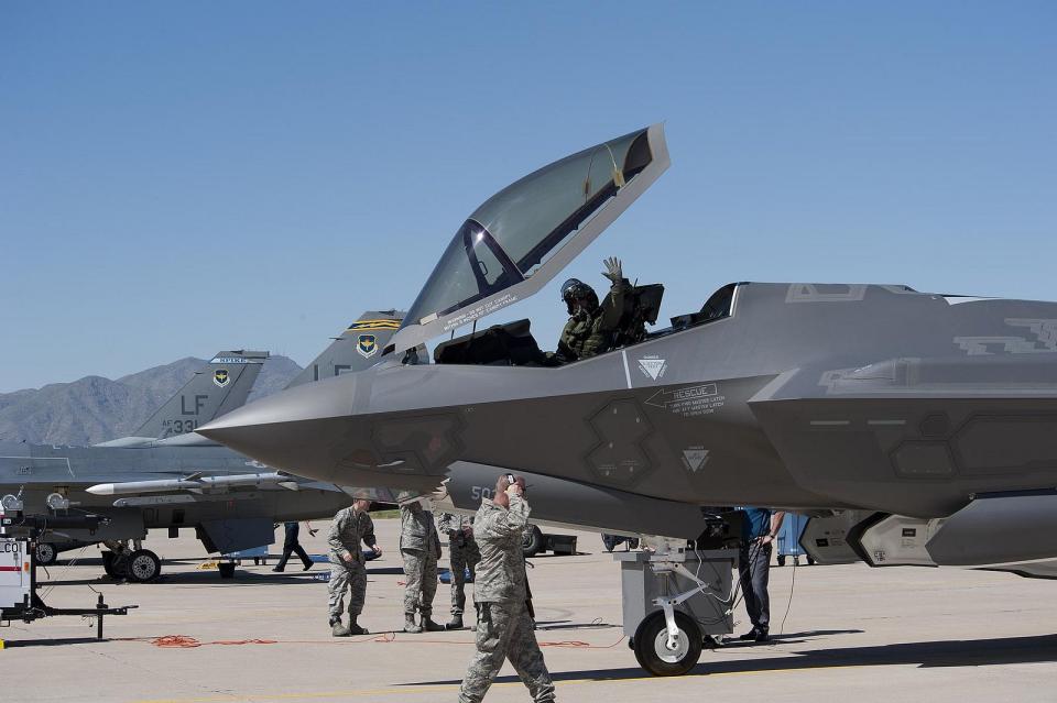 f35