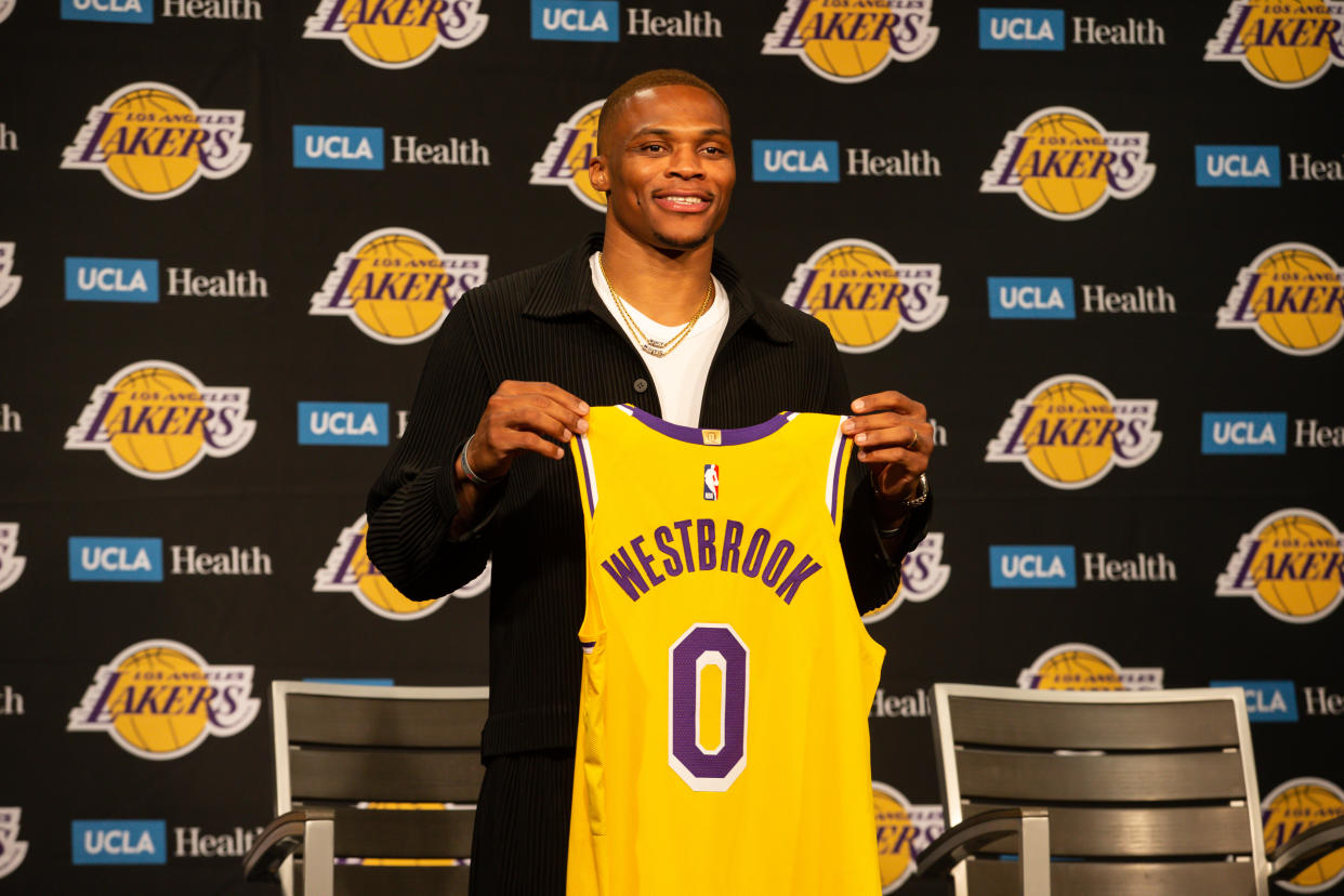 Russell Westbrook poses with 0 jersey during the Los Angeles Lakers 