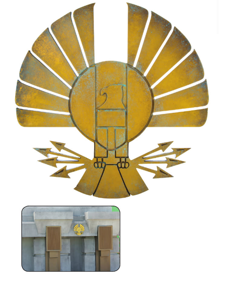 Panem Plaque