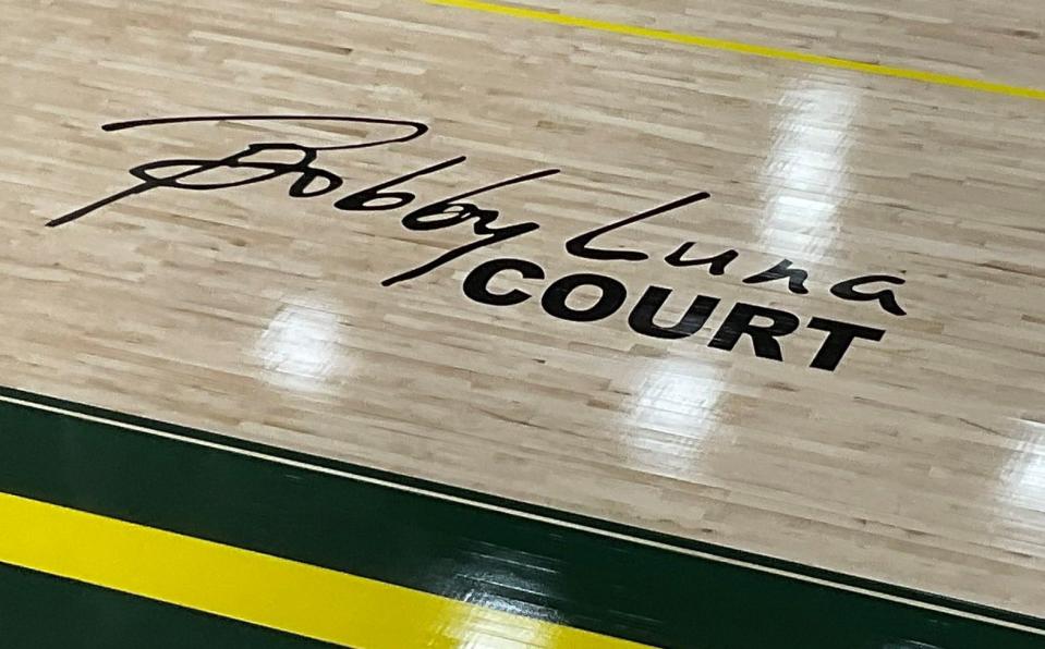 The court at Gallatin High be named in honor of longtime boys basketball coach Bobby Luna in December.